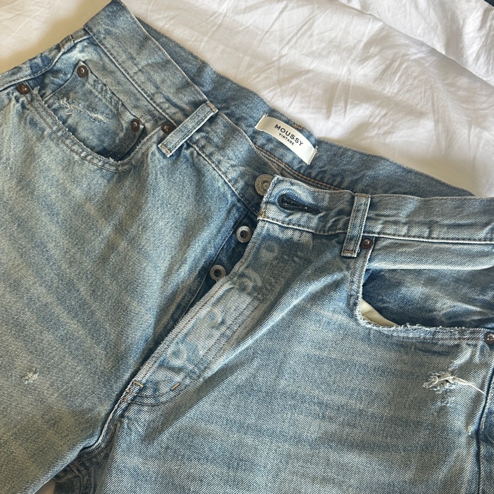 Moussy Vintage Light Blue Distressed Jeans - Picture 6 of 9